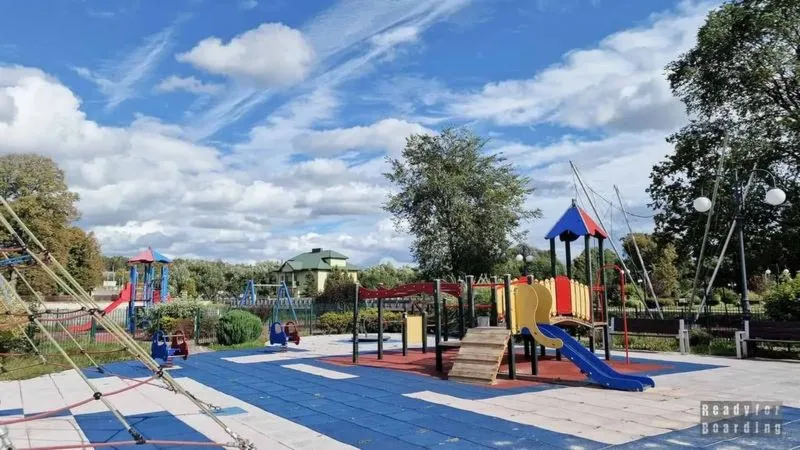 Jak stworzyć wymarzone miejsce do zabawy – porady na temat urządzania placu zabaw dla dzieci