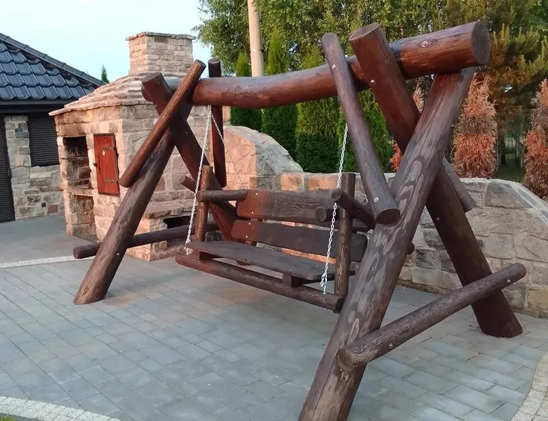 Budowa huśtawki drewnianej krok po kroku