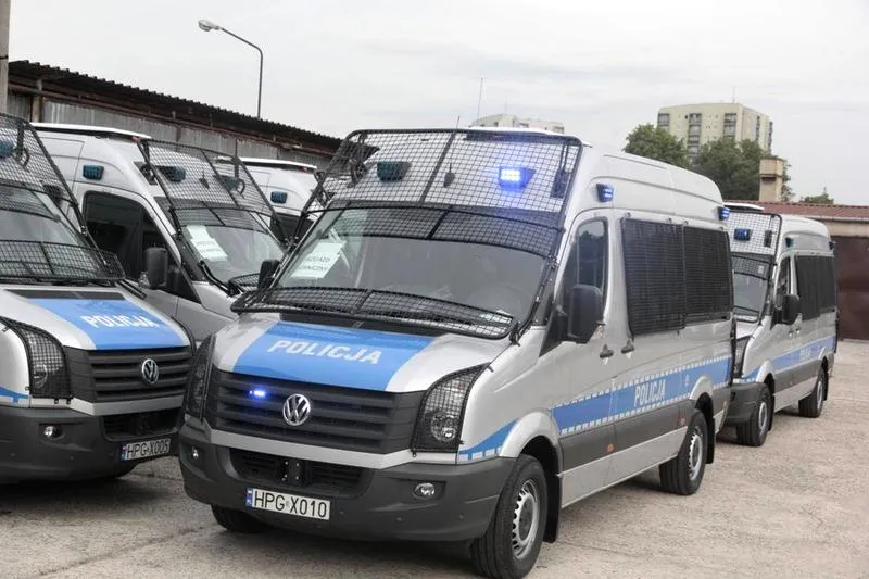 Samochody policyjne z dźwiękiem